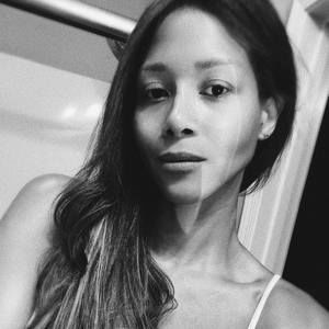 Meet your Posher, Angie